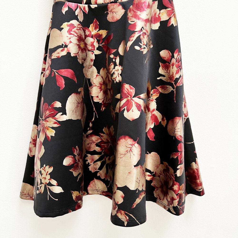 NWT Francesca's Lace and Satin Floral Fit and Flare Tea Length Halter Dress - Picture 5 of 16